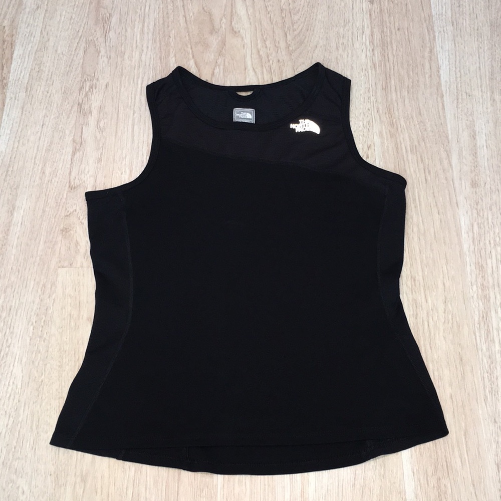 The North Face Top (Medium)